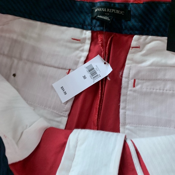 Cranberry Banana Republic men’s shorts 30 waist - Picture 3 of 7